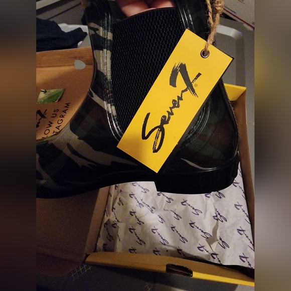 Seven7 new rain booties camouflage - Picture 3 of 4
